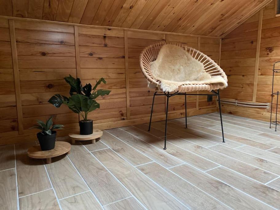Le Chalet - Centre-Ville - Ambiance Chaleureuse - Gere Par Presta-Zen'Services Verdun Zewnętrze zdjęcie