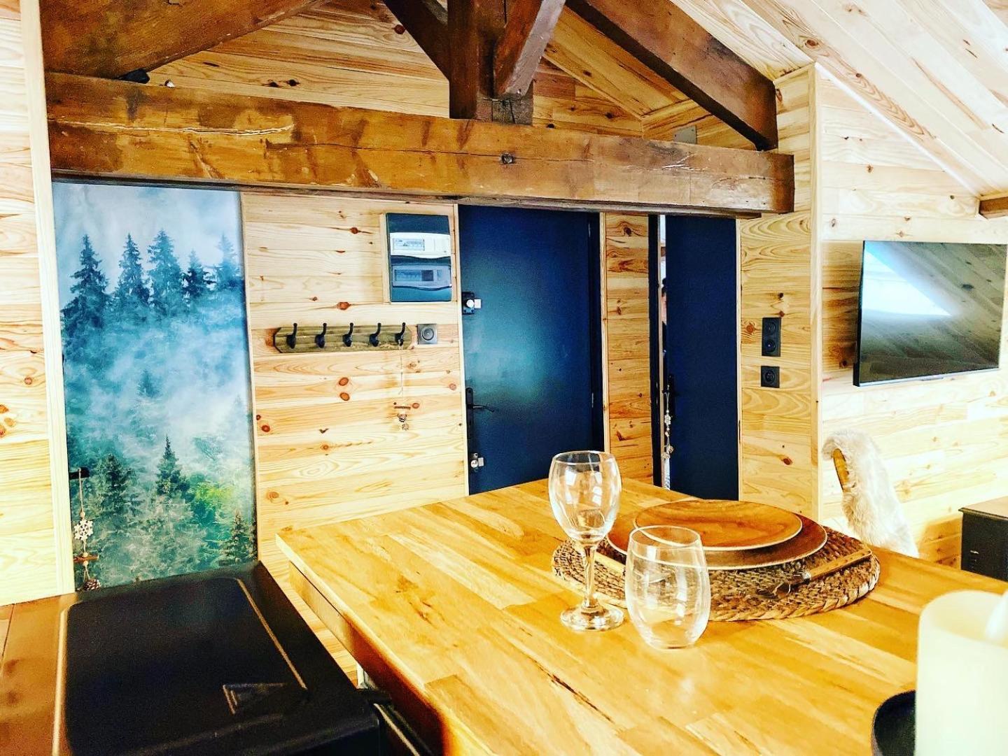 Le Chalet - Centre-Ville - Ambiance Chaleureuse - Gere Par Presta-Zen'Services Verdun Zewnętrze zdjęcie